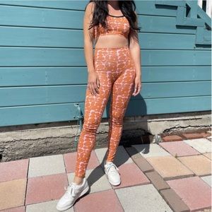 Nooworks BNWT Small Pebble People Legging